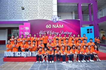 Cung cấp quà tặng kỷ niệm 60 năm THCS Nguyễn Trãi