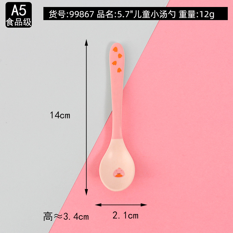 Thìa ăn dặm hình thù ngộ nghĩnh cho bé tập ăn