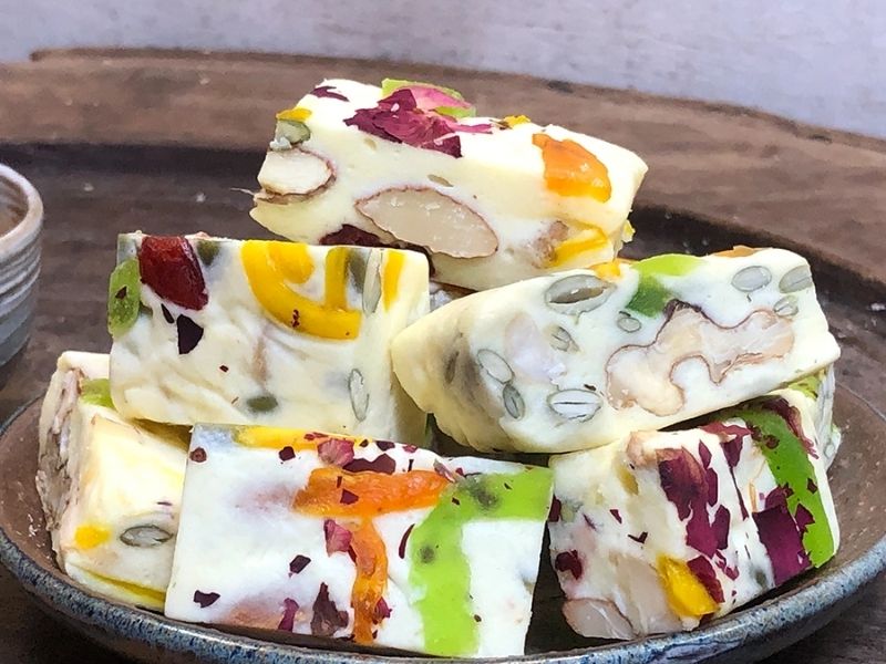 Cách Làm Kẹo Nougat Thơm Ngon Làm Quà Tết