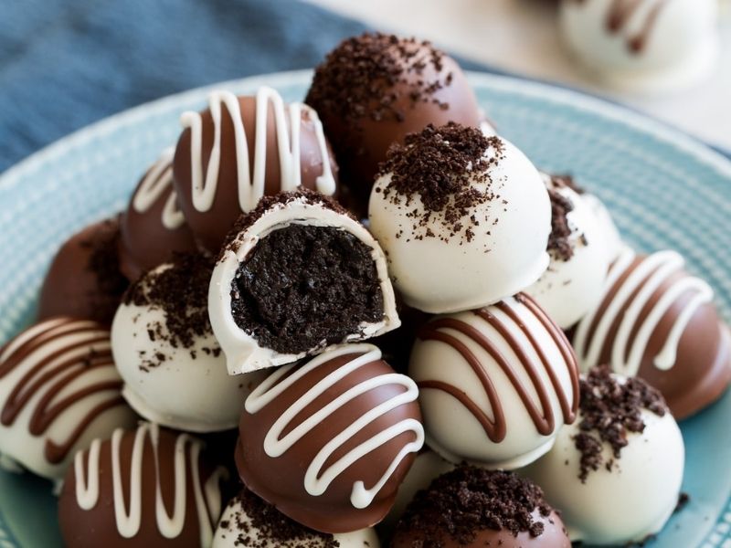 Cách làm Chocolate Cookies Cream Truffle