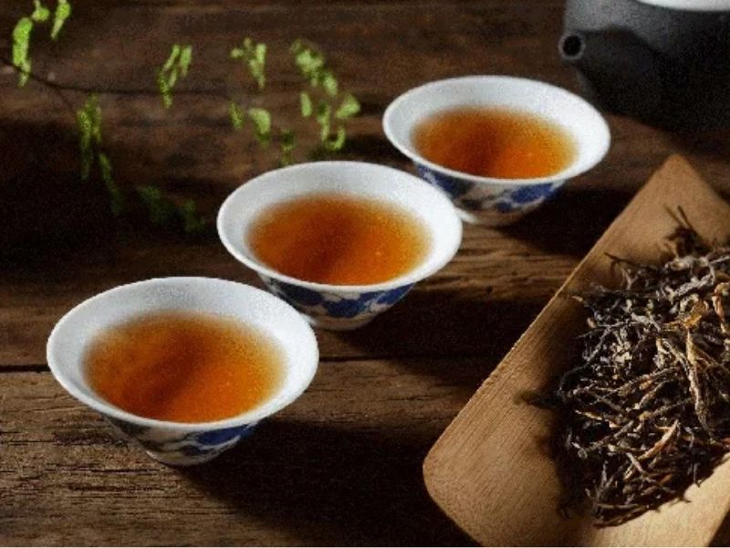 Hồng trà là gì?