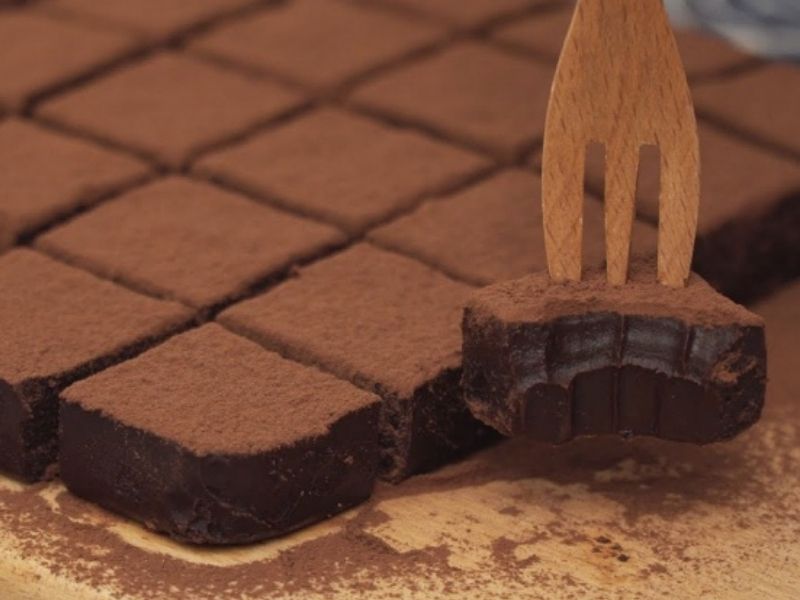 Nguyên liệu làm nama chocolate